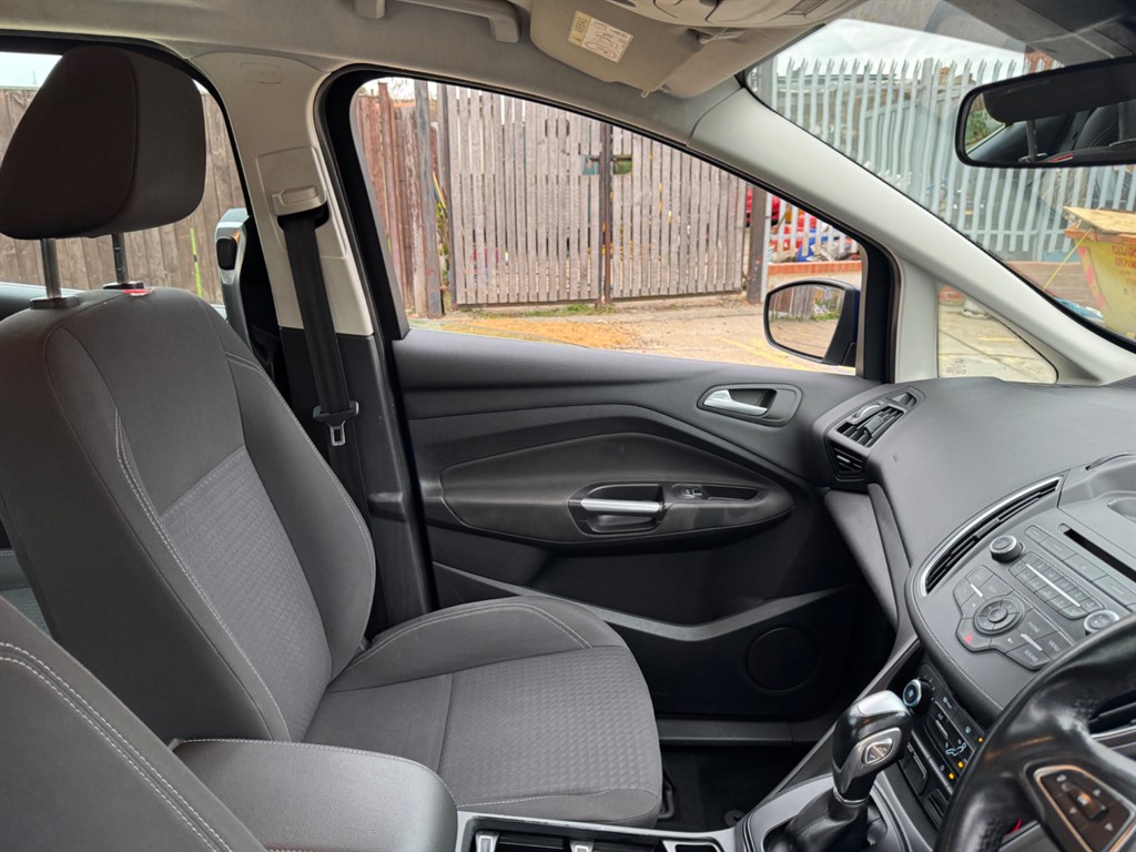 Used Ford Grand C-Max 2016 for sale - 76384670: Photo 13