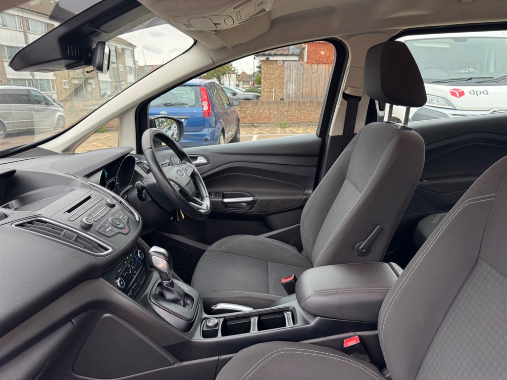 Used Ford Grand C-Max 2016 for sale - 76384670: Photo 17