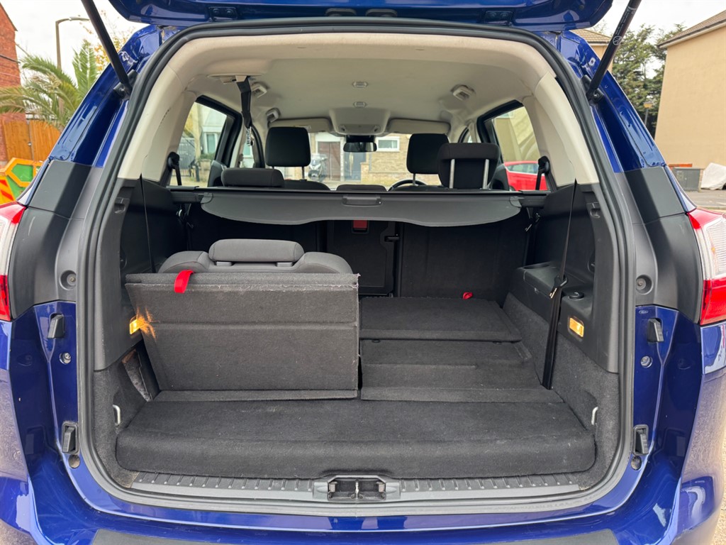 Used Ford Grand C-Max 2016 for sale - 76384670: Photo 44
