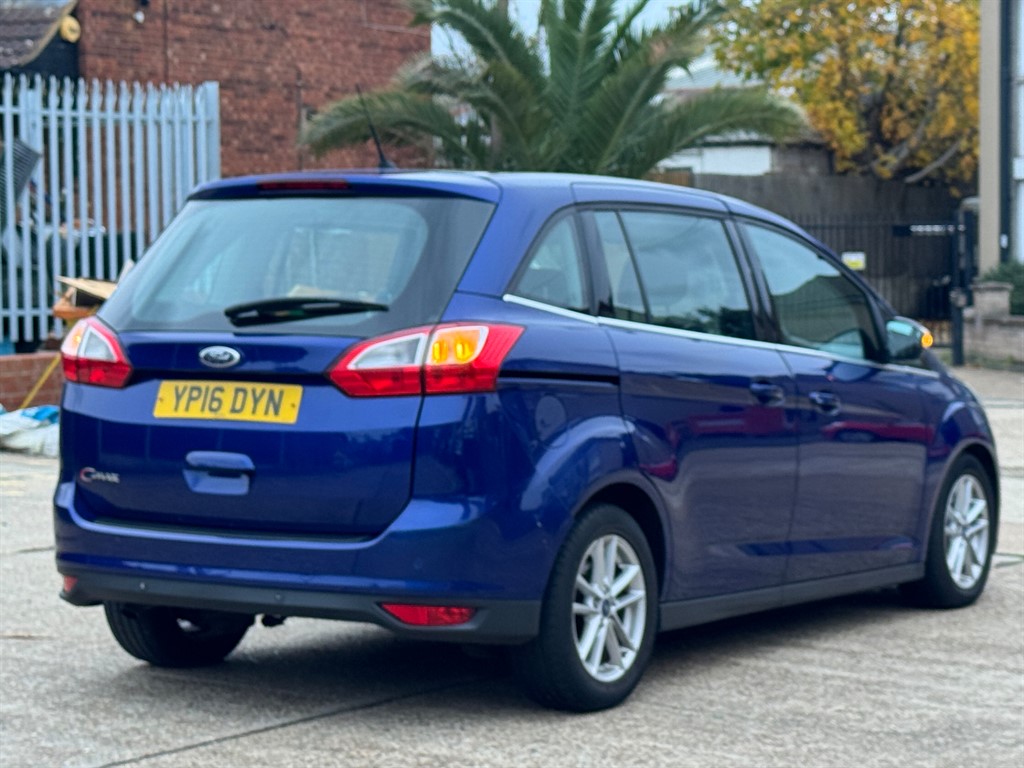 Used Ford Grand C-Max 2016 for sale - 76384670: Photo 6