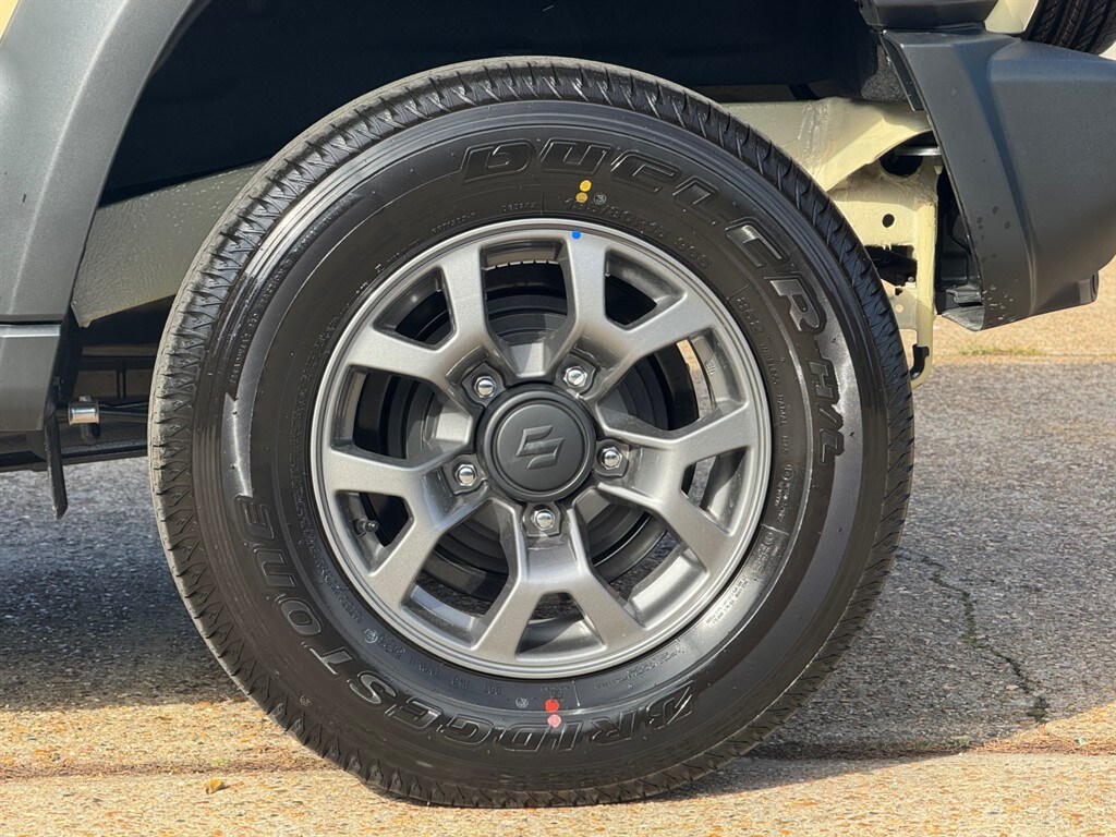 Used Suzuki Jimny 2025 for sale - 76117187: Photo 65