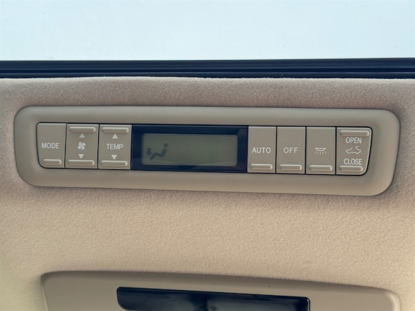 Used Toyota Alphard 2008 for sale - 75570175: Photo 34