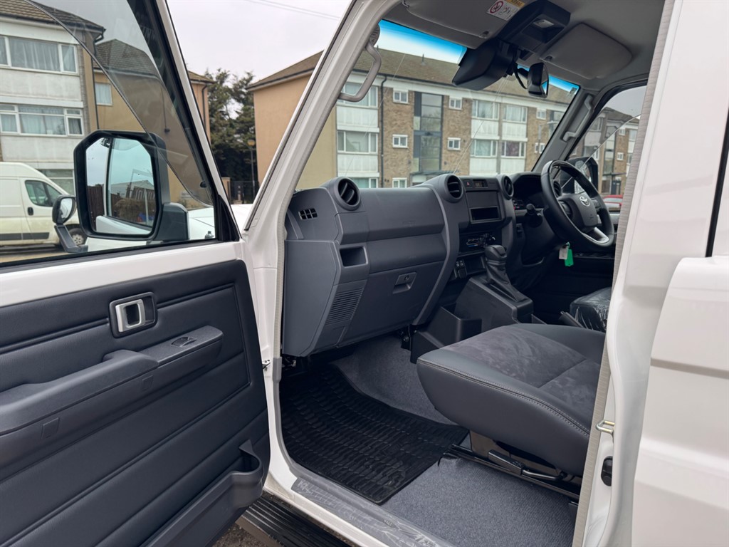 Used Toyota Land Cruiser 2025 for sale - 77036472: Photo 15