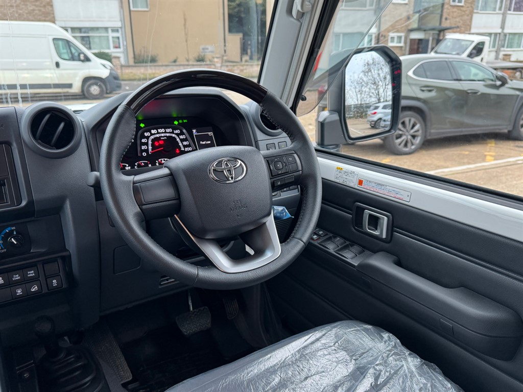 Used Toyota Land Cruiser 2025 for sale - 77036472: Photo 30