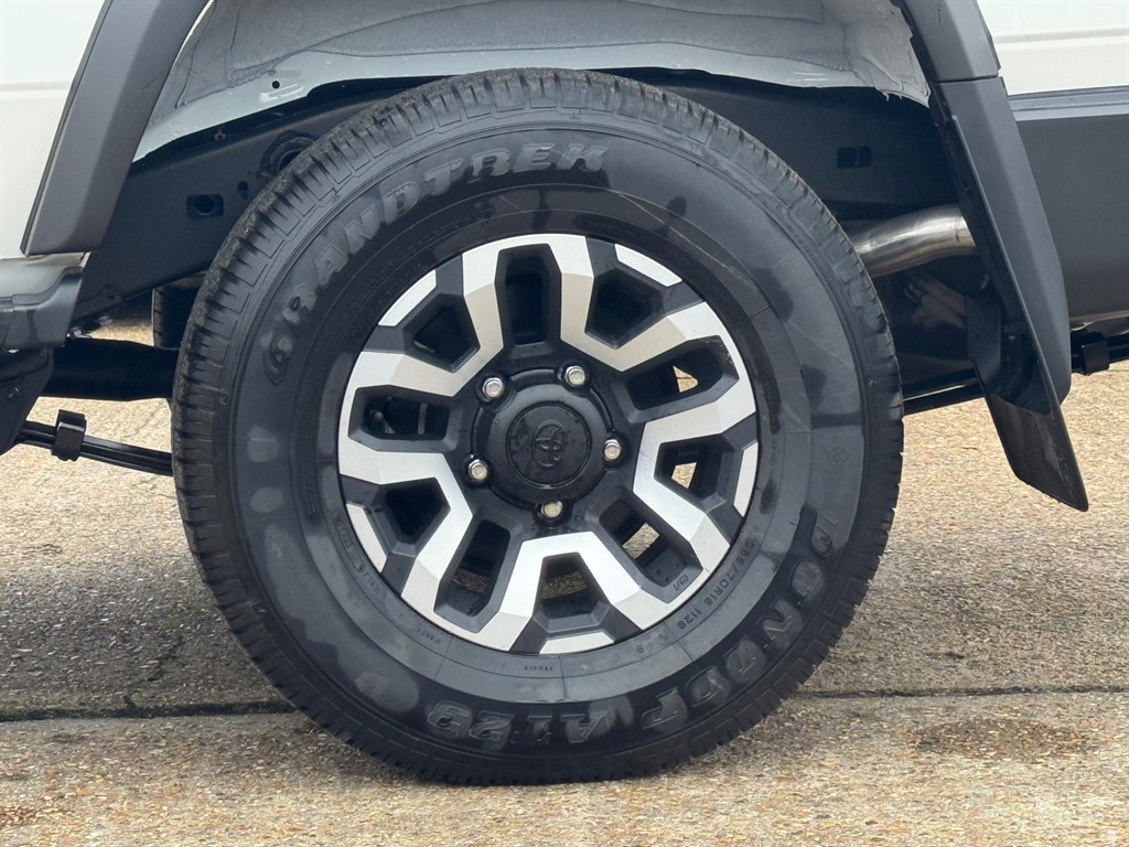 Used Toyota Land Cruiser 2025 for sale - 77036472: Photo 74