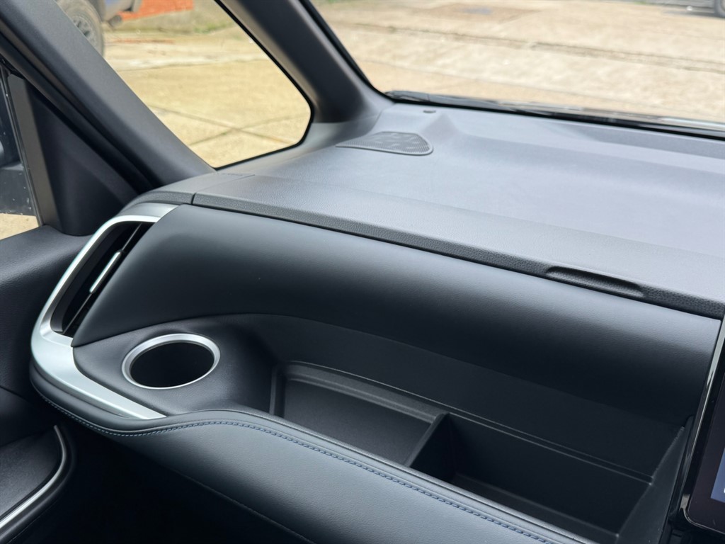 Used Toyota Voxy 2022 for sale - 77797876: Photo 22