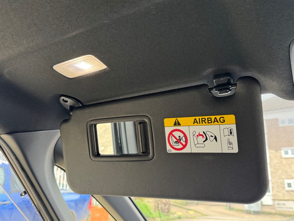 Used Toyota Voxy 2022 for sale - 77797876: Photo 23