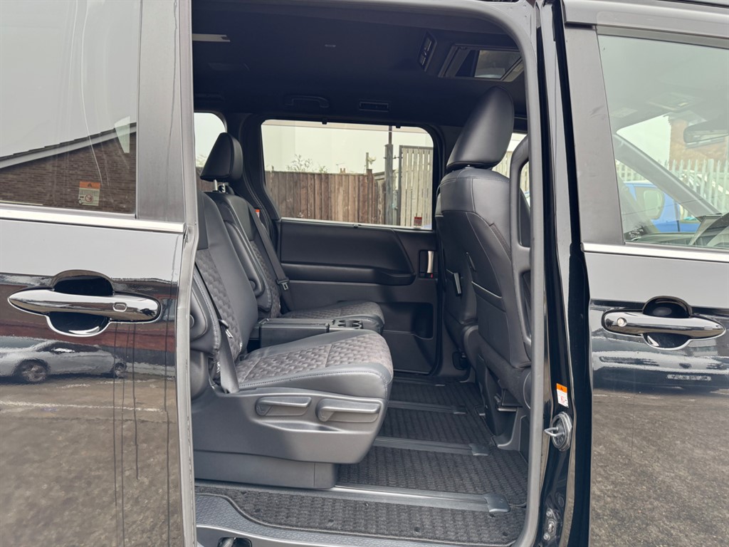 Used Toyota Voxy 2022 for sale - 77797876: Photo 46