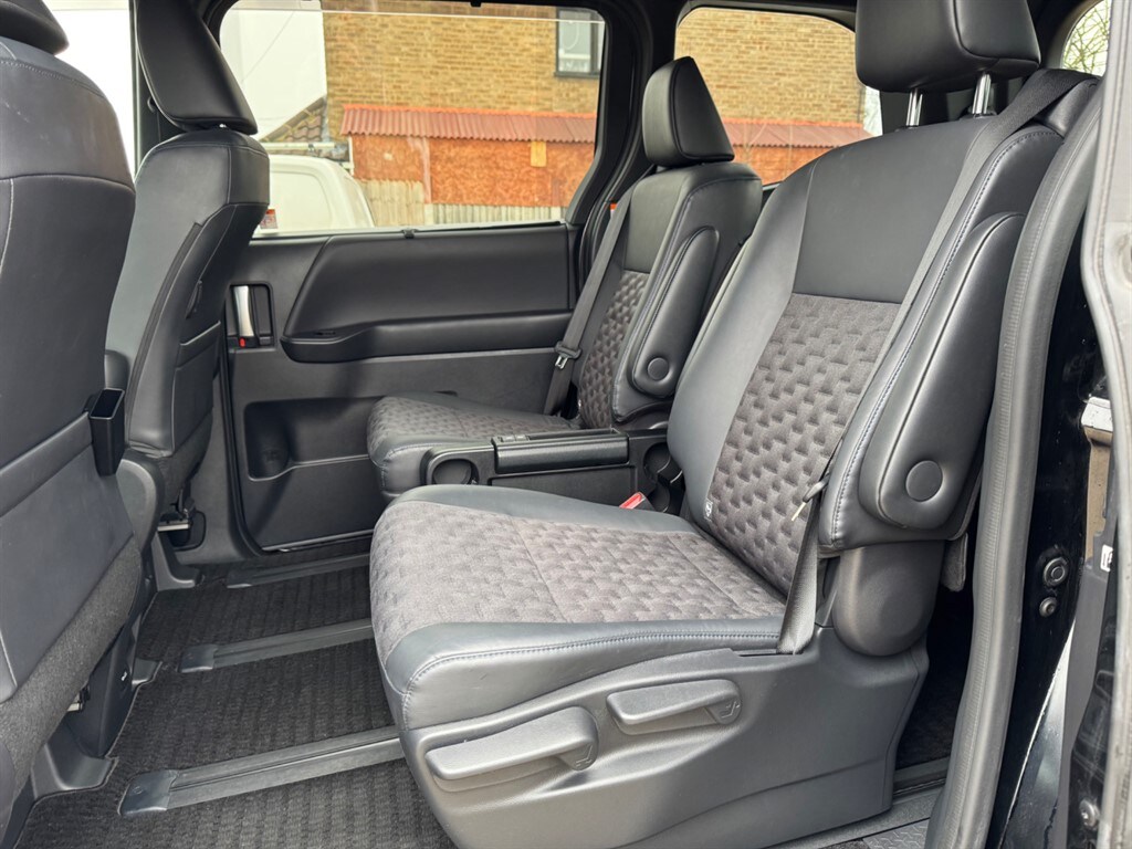 Used Toyota Voxy 2022 for sale - 77797876: Photo 54