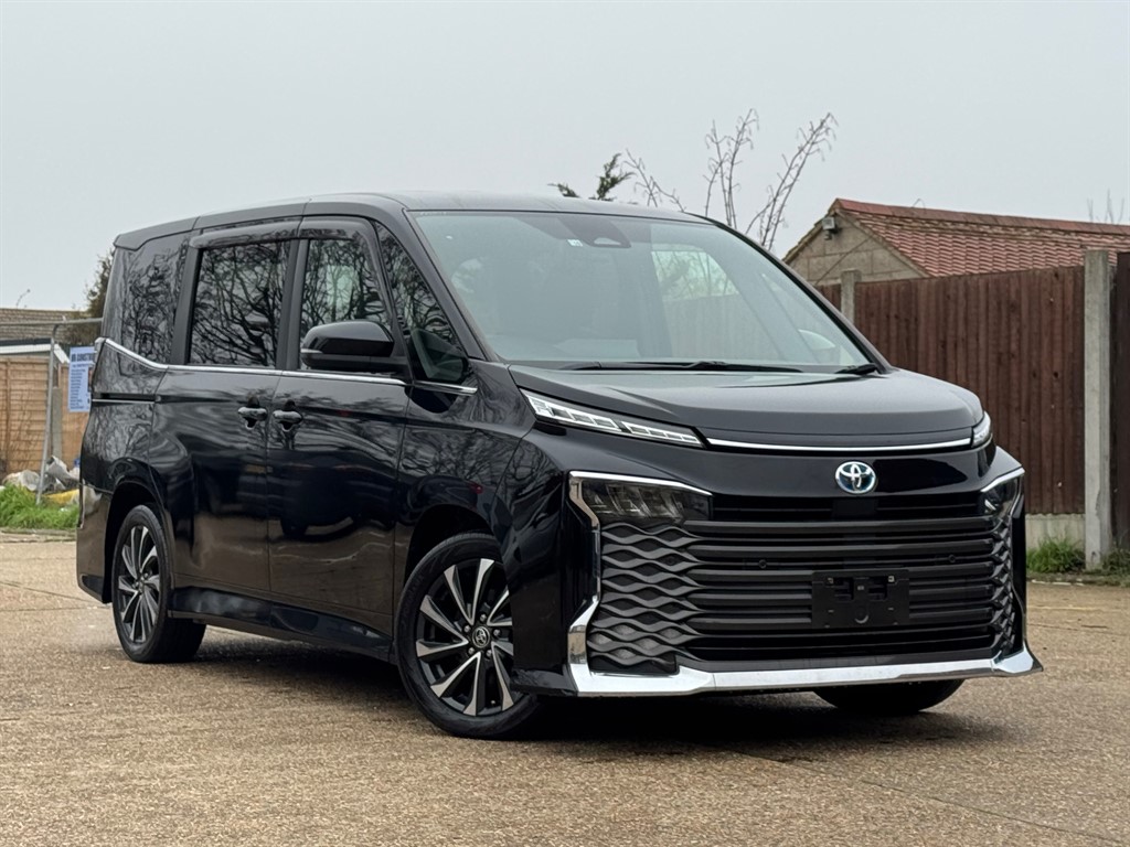 Used Toyota Voxy 2022 for sale - 77797876: Photo 72