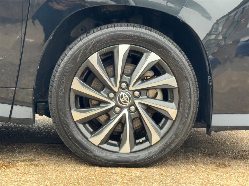 Used Toyota Voxy 2022 for sale - 77797876: Photo 81