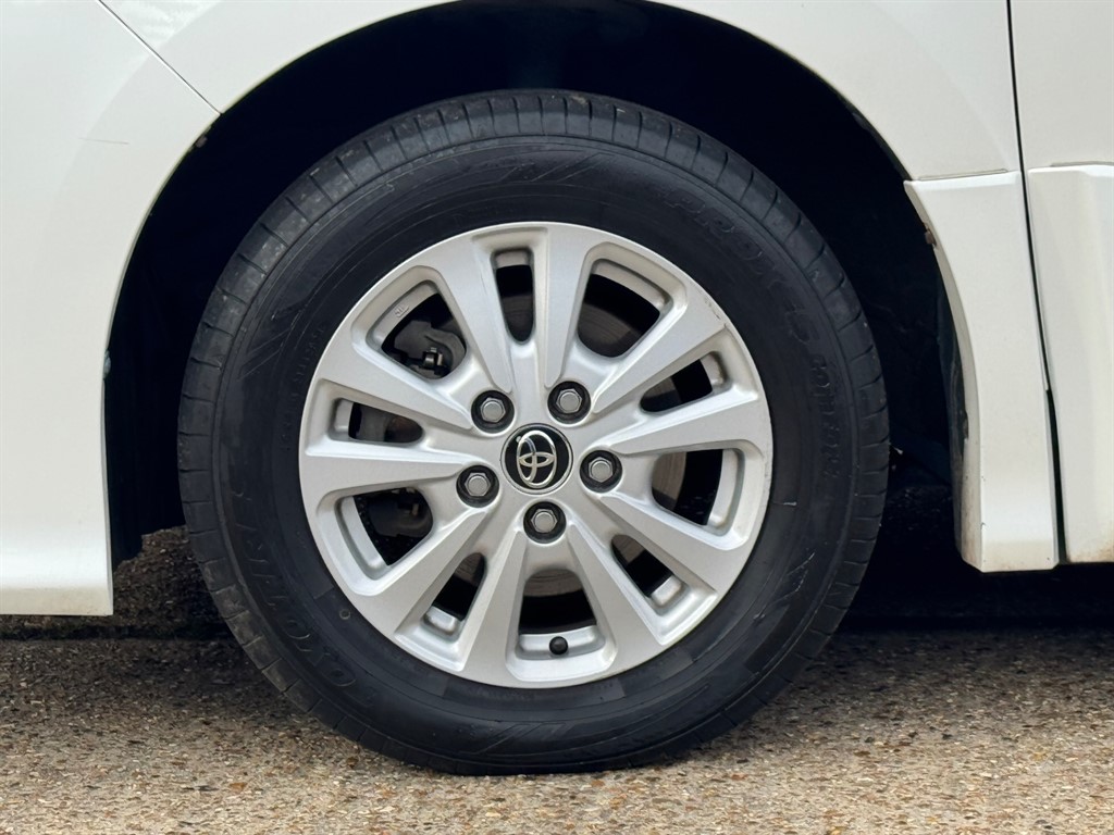 Used Toyota Voxy 2017 for sale - 76480001: Photo 65