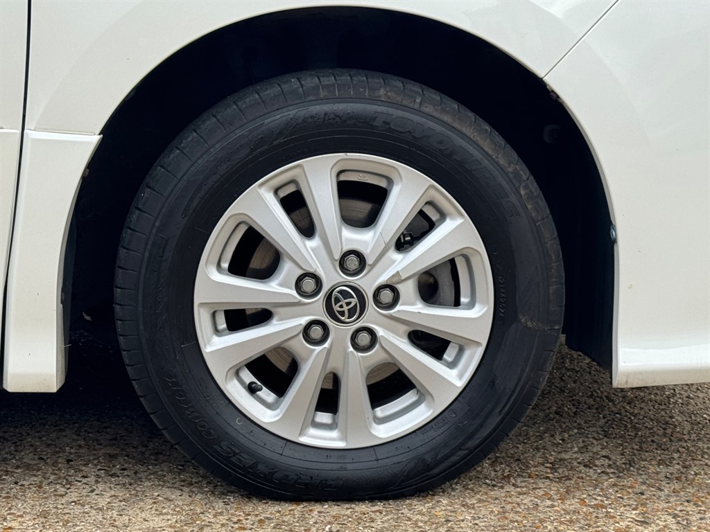 Used Toyota Voxy 2017 for sale - 76480001: Photo 67