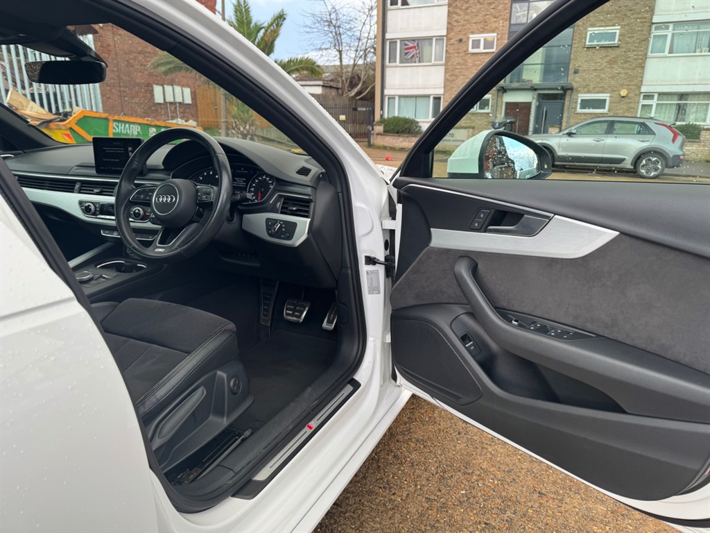 Used Audi A4 2018 for sale - 76754880: Photo 10