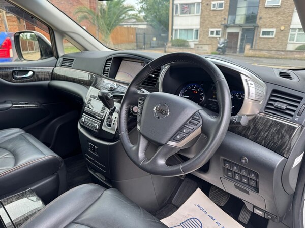Used Nissan Elgrand 2020 for sale - 75606070: Photo 12