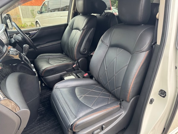 Used Nissan Elgrand 2020 for sale - 75606070: Photo 16