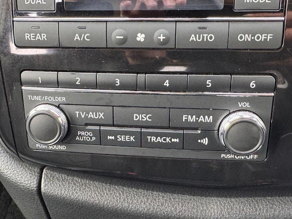 Used Nissan Elgrand 2020 for sale - 75606070: Photo 27