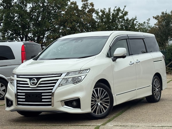 Used Nissan Elgrand 2020 for sale - 75606070: Photo 3