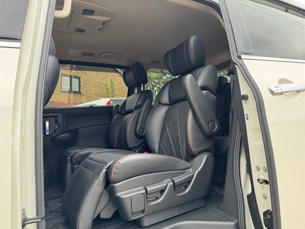 Used Nissan Elgrand 2020 for sale - 75606070: Photo 45