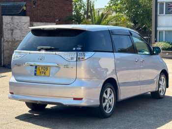 Used Toyota Estima 2009 for sale - 74648404: Photo