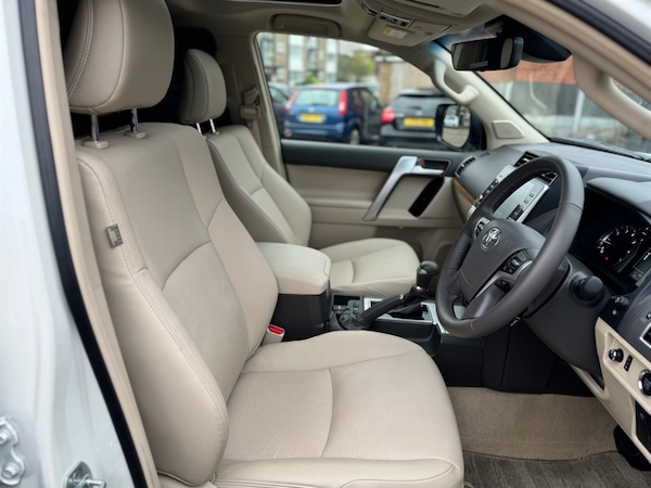 Used Toyota Landcruiser 2023 for sale - 75570676: Photo 11