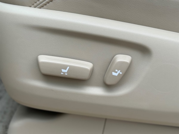 Used Toyota Landcruiser 2023 for sale - 75570676: Photo 33
