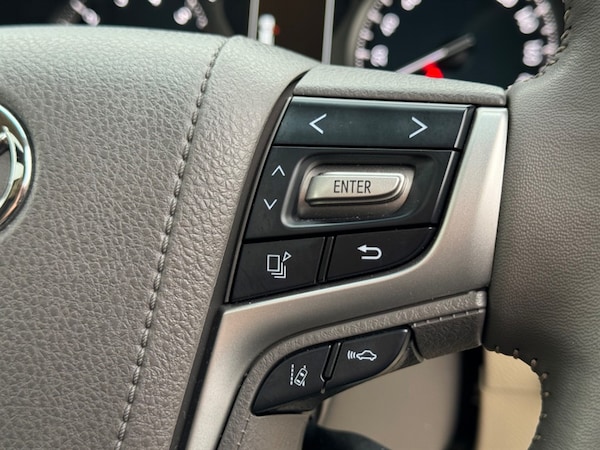 Used Toyota Landcruiser 2023 for sale - 75570676: Photo 46