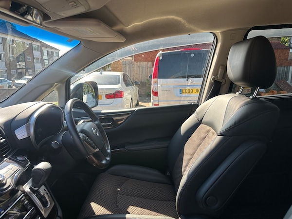 Used Nissan Elgrand 2013 for sale - 75572151: Photo 15