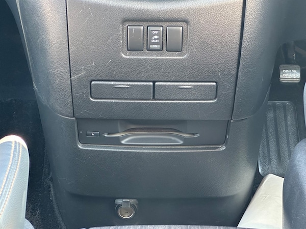 Used Nissan Elgrand 2013 for sale - 75572151: Photo 24