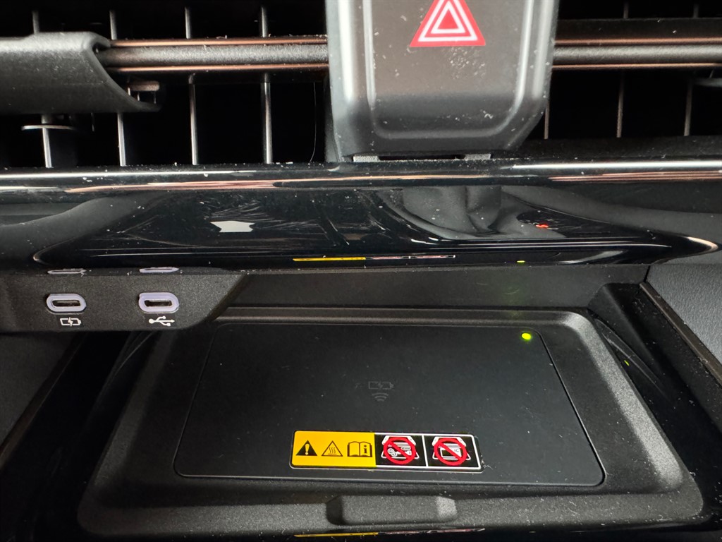 Used Toyota Alphard 2024 for sale - 77393644: Photo 29