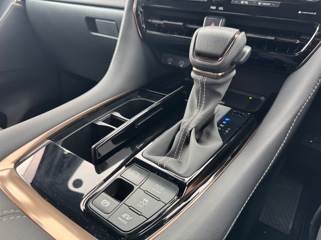 Used Toyota Alphard 2024 for sale - 77393644: Photo 31