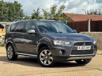 2011 - 2.2 DI-D GX4 5dr SST