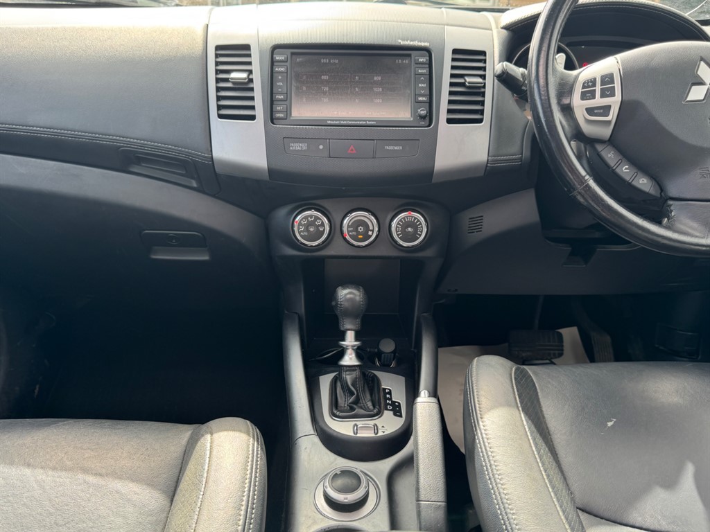 Vehicle 29