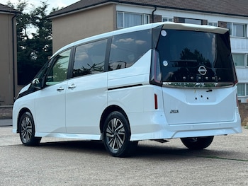Used Nissan Serena 2025 for sale - 79270114: Photo