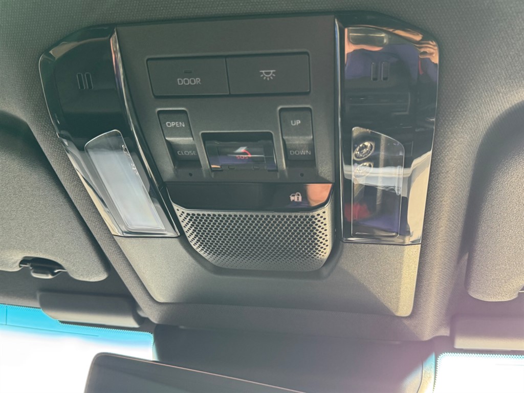 Used Toyota Land Cruiser 2024 for sale - 76563943: Photo 25