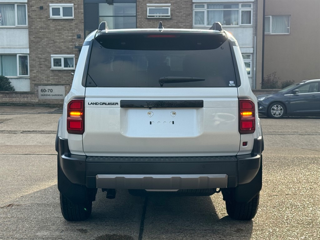 Used Toyota Land Cruiser 2024 for sale - 76563943: Photo 5