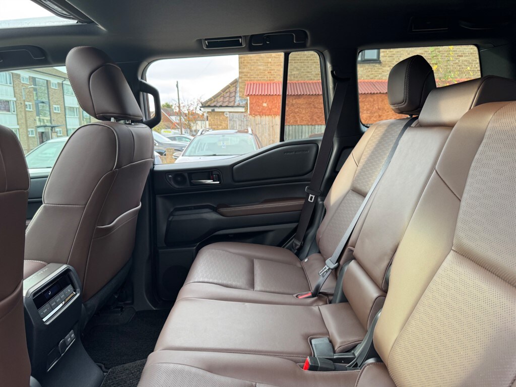 Used Toyota Land Cruiser 2024 for sale - 76563943: Photo 63