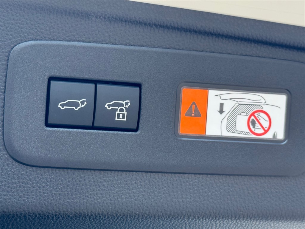 Used Toyota Land Cruiser 2024 for sale - 76563943: Photo 71