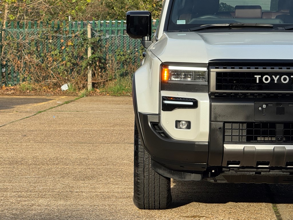 Used Toyota Land Cruiser 2024 for sale - 76563943: Photo 85