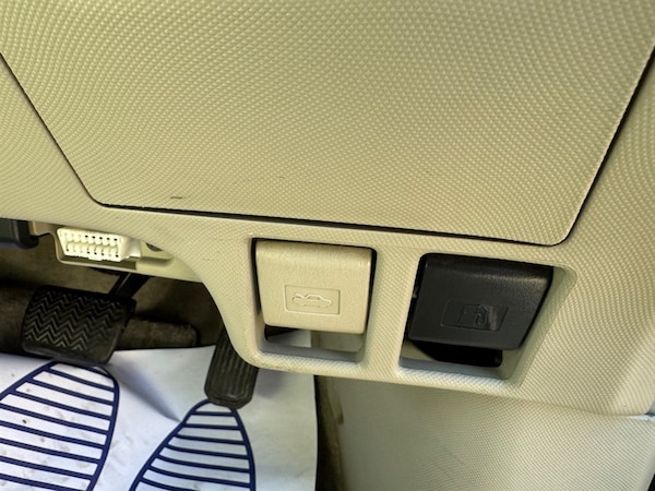 Used Toyota Estima 2009 for sale - 75571881: Photo 37