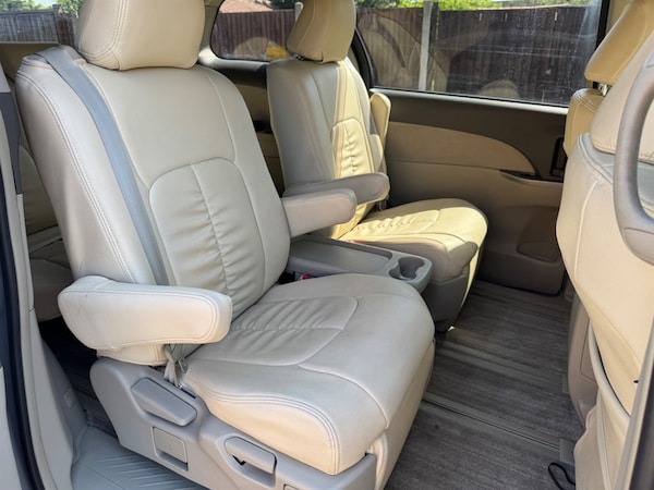 Used Toyota Estima 2009 for sale - 75571881: Photo 42