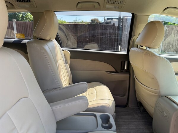 Used Toyota Estima 2009 for sale - 75571881: Photo 43