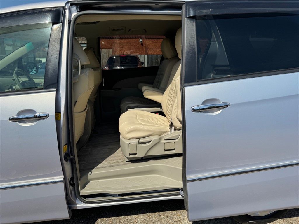 Vehicle 44