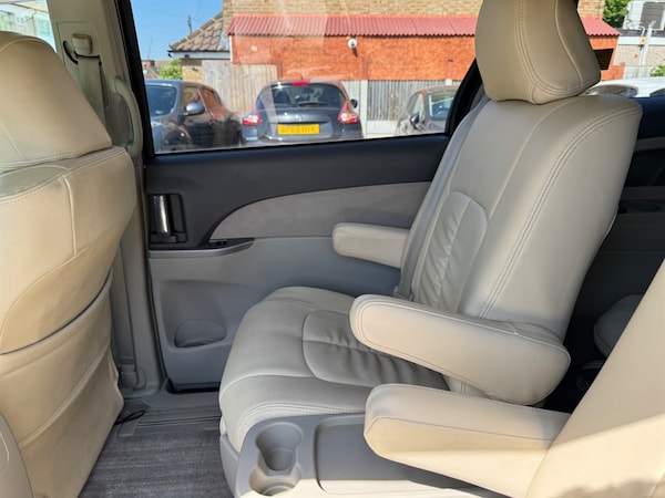 Used Toyota Estima 2009 for sale - 75571881: Photo 47