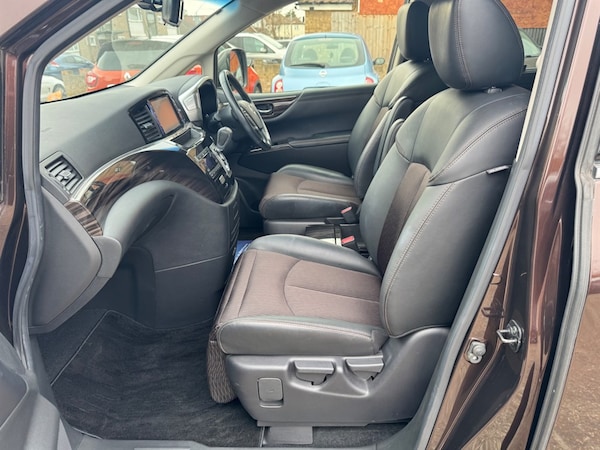 Used Nissan Elgrand 2018 for sale - 75572337: Photo 16