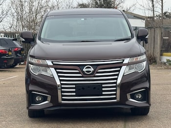 Used Nissan Elgrand 2018 for sale - 75572337: Photo