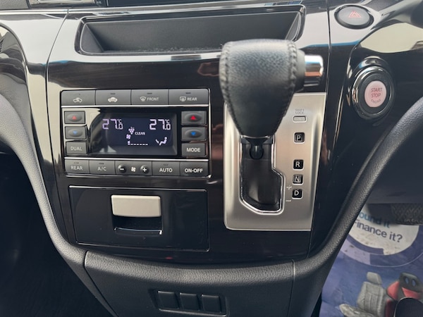 Used Nissan Elgrand 2018 for sale - 75572337: Photo 32