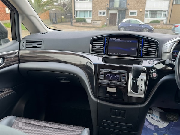 Used Nissan Elgrand 2018 for sale - 75572337: Photo 35