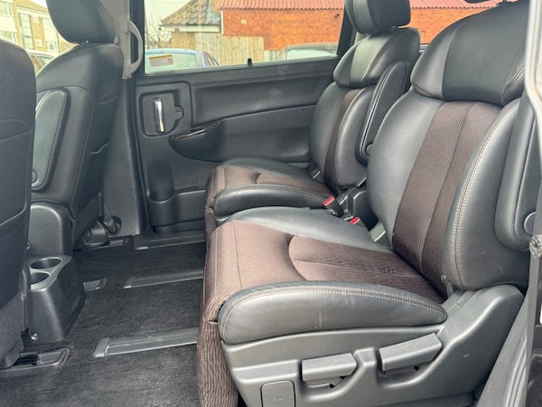 Used Nissan Elgrand 2018 for sale - 75572337: Photo 40
