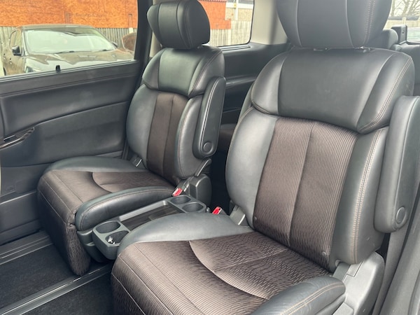 Used Nissan Elgrand 2018 for sale - 75572337: Photo 41